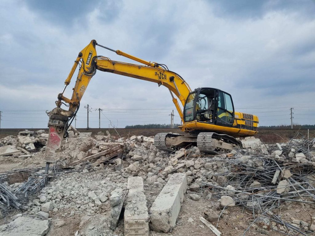 Демонтаж забудов в Києві
